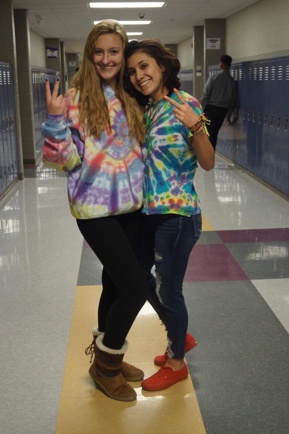 How to dress like a hippie for hotsell spirit week